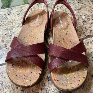 Merrell Leather Sandals- Look New!